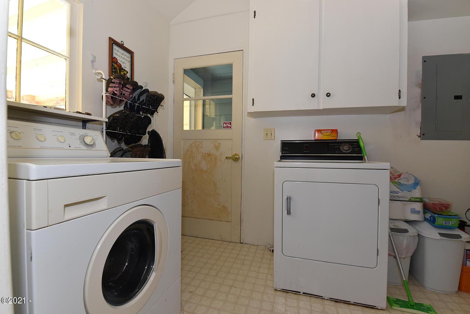 35690 Brooten Road Pacific City, OR 97135 - Photo 21 of 21 Utility Rm
