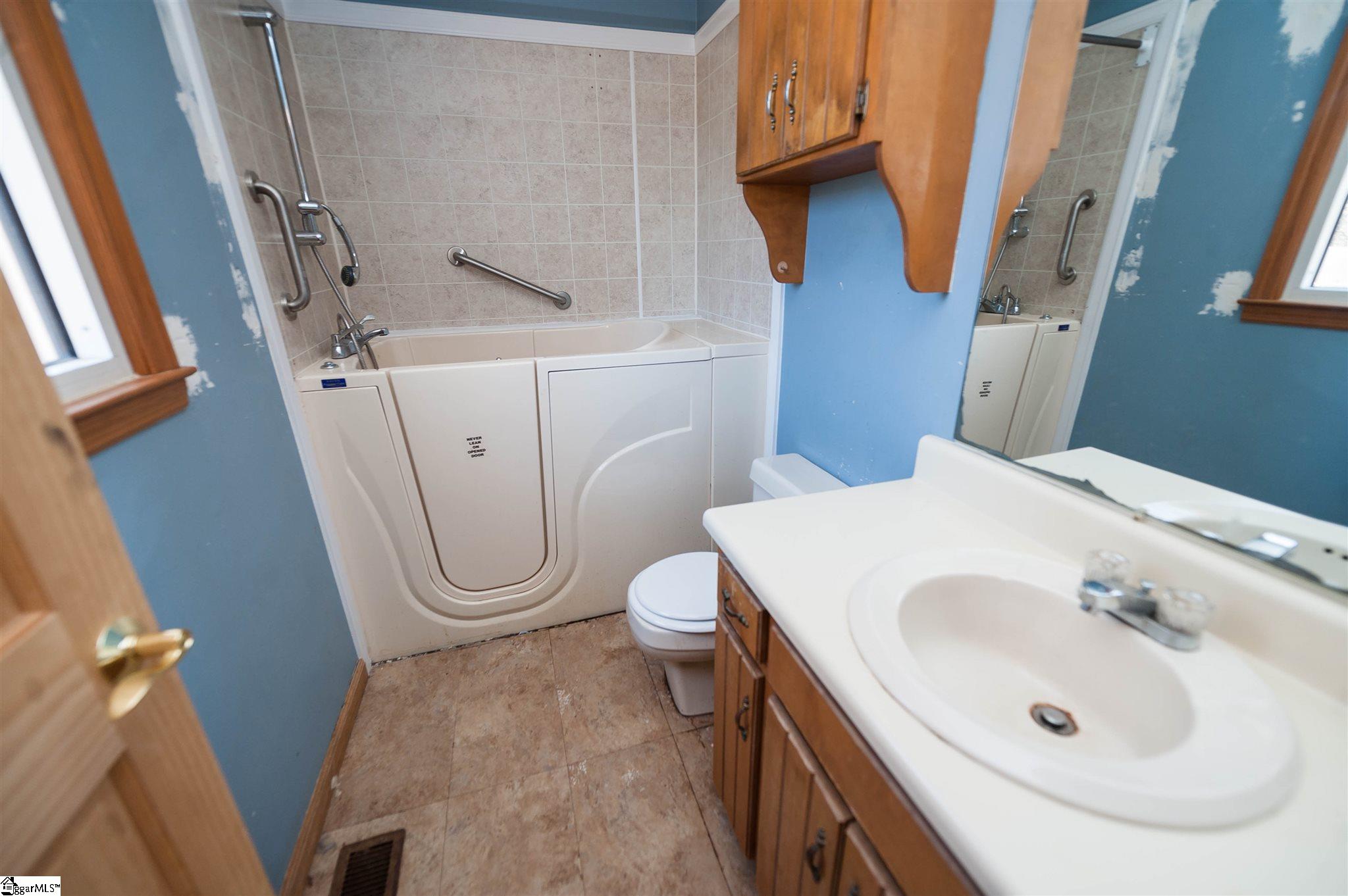 203 Mason Drive Inman, SC 29349 - Photo 13 of 24