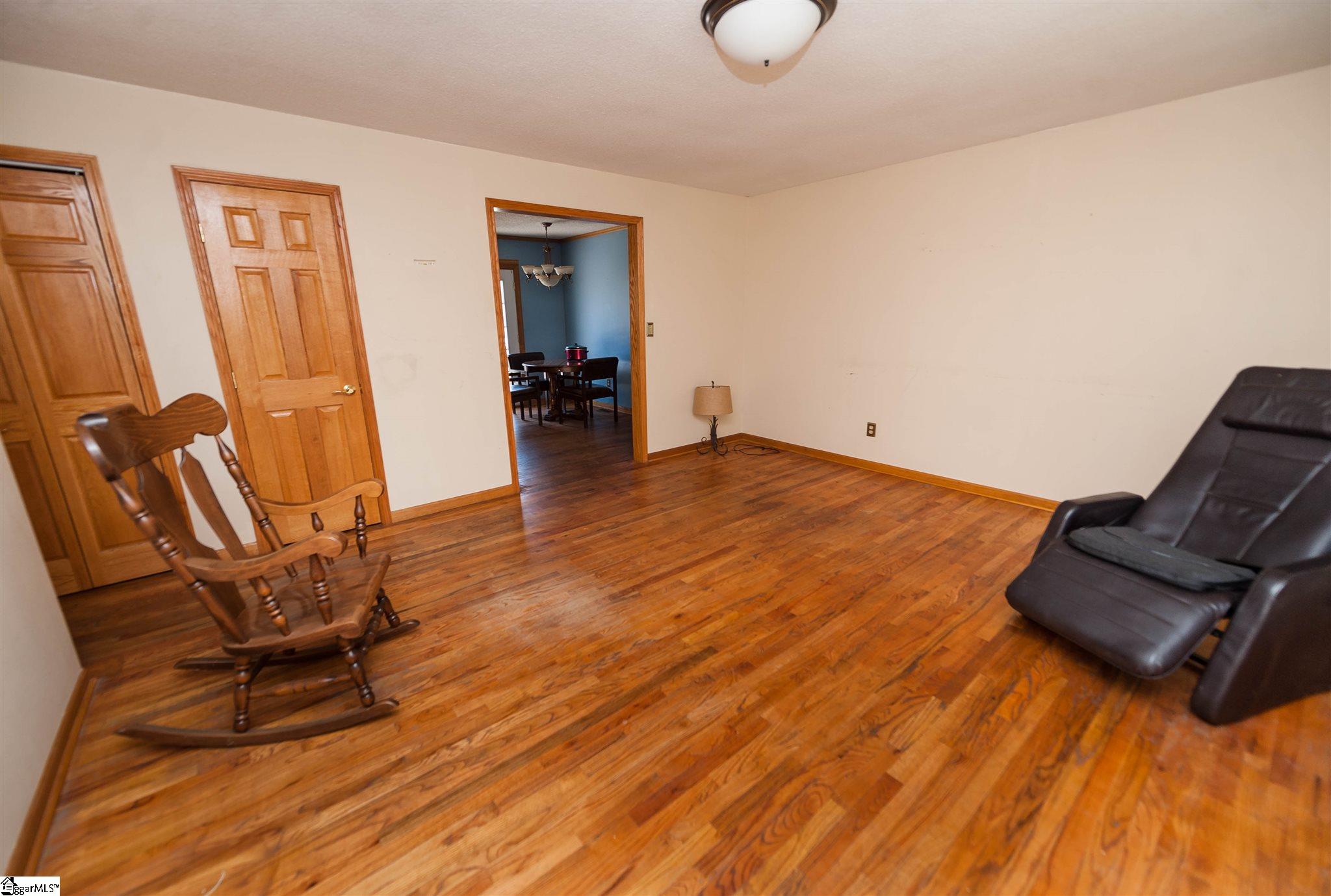 203 Mason Drive Inman, SC 29349 - Photo 4 of 24
