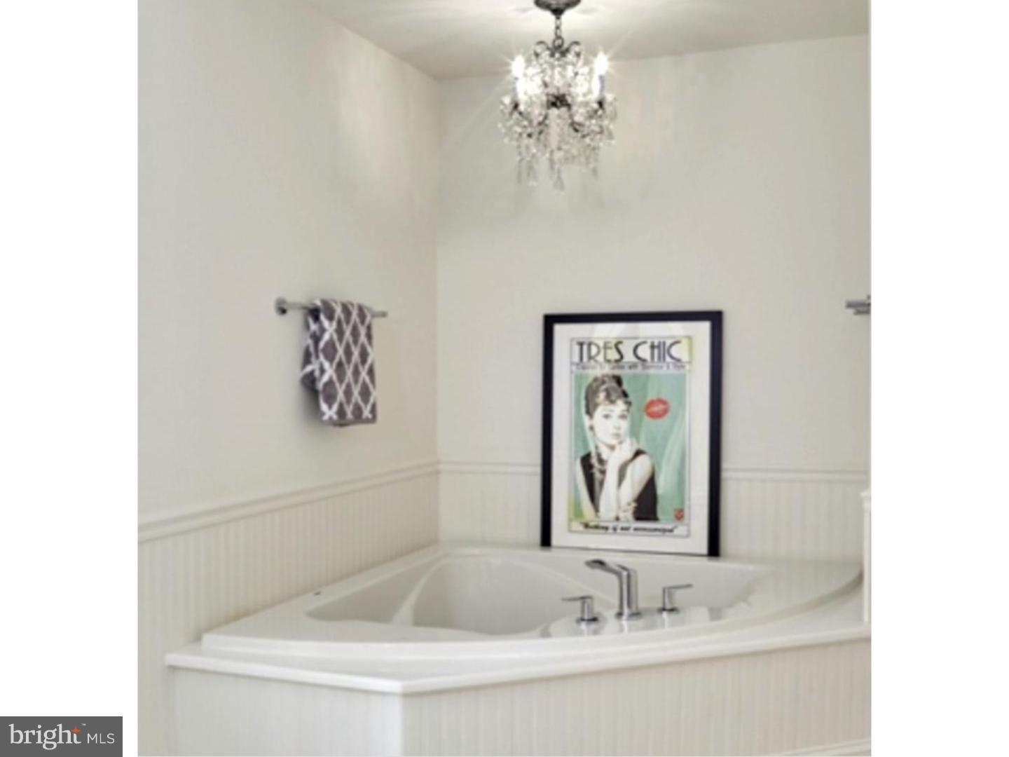 821 Colony Road Bryn Mawr, PA 19010 - Photo 13 of 21 Master Bathroom