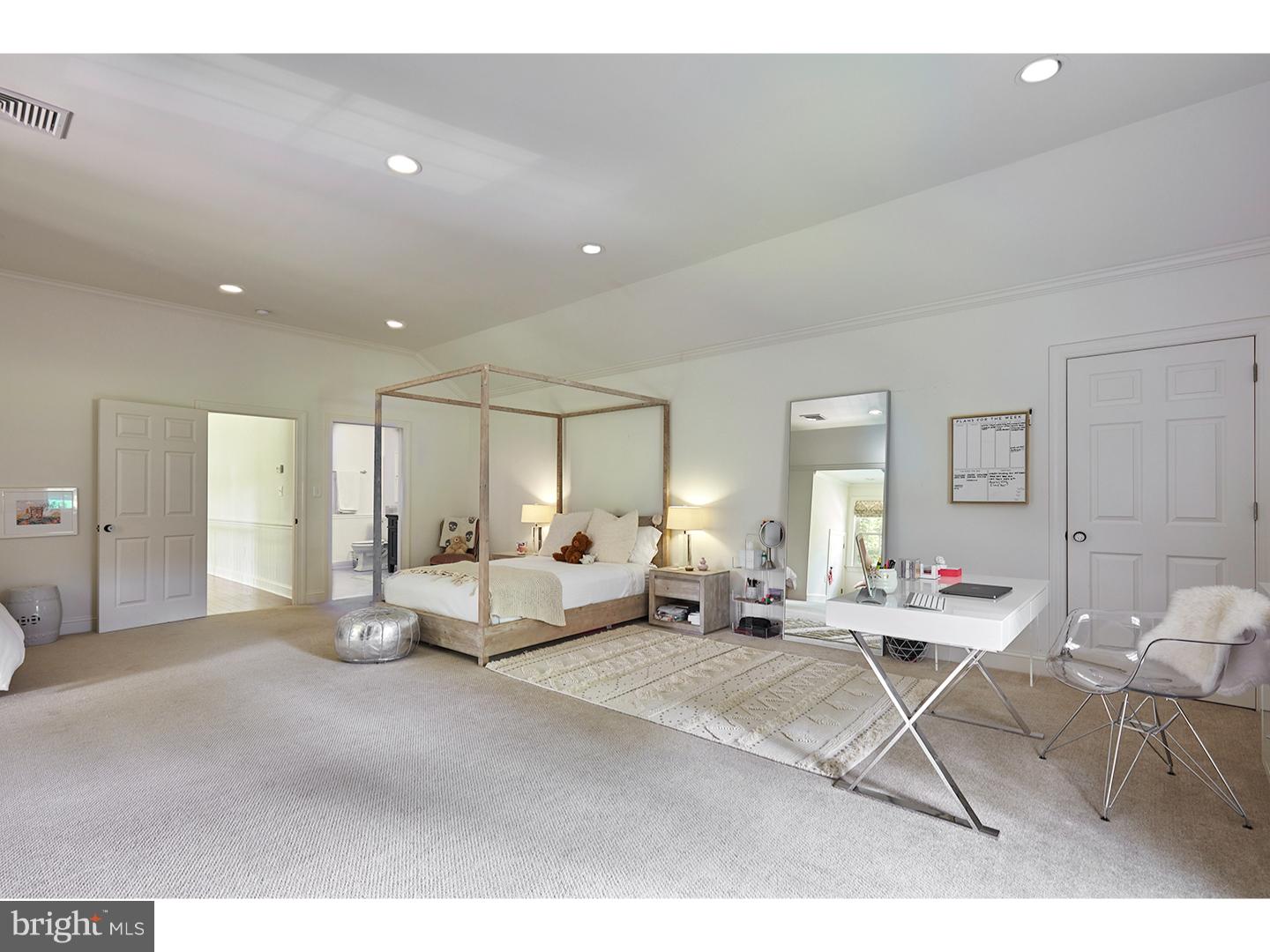 821 Colony Road Bryn Mawr, PA 19010 - Photo 15 of 21 Master Bedroom