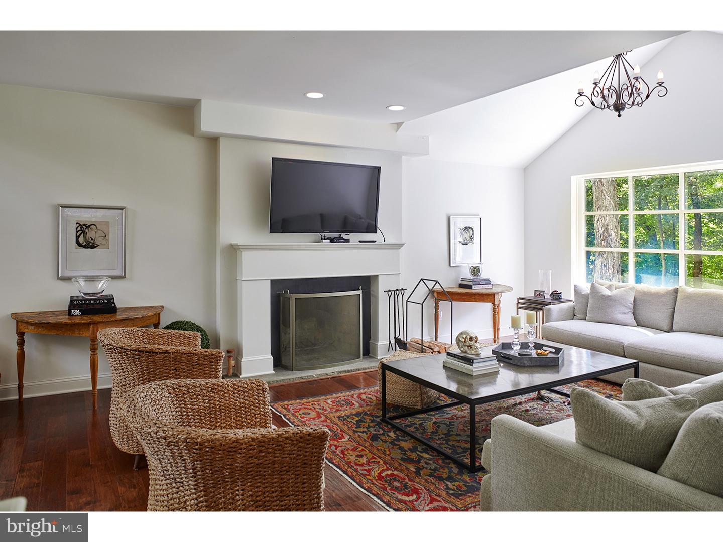 821 Colony Road Bryn Mawr, PA 19010 - Photo 6 of 21 Family Room