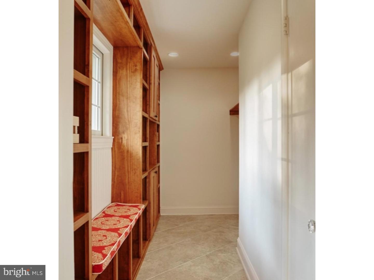 821 Colony Road Bryn Mawr, PA 19010 - Photo 9 of 21 Mud Room