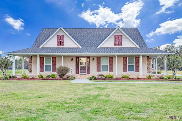 $415,000 | 4167 Bayouside Drive, Houma, LA 70363