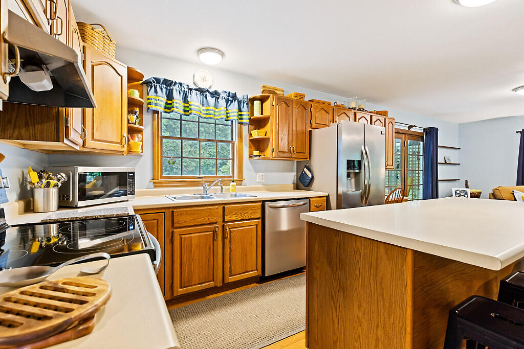 40 Pheasant Run Road Belgrade, ME 04917 - Photo 19 of 45 Kitchen