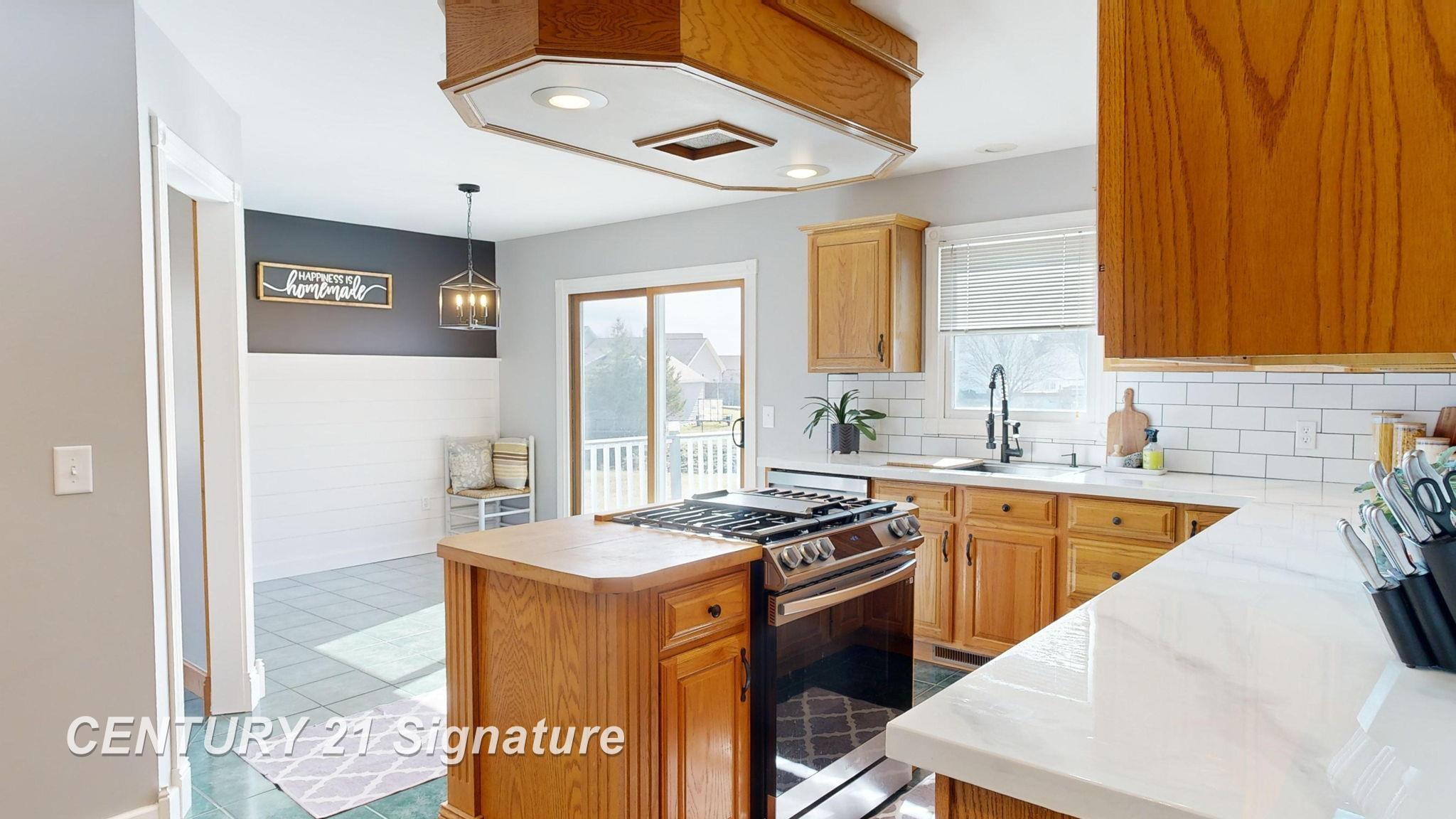 11213 Garden Ridge Freeland, MI 48623 - Photo 13 of 50