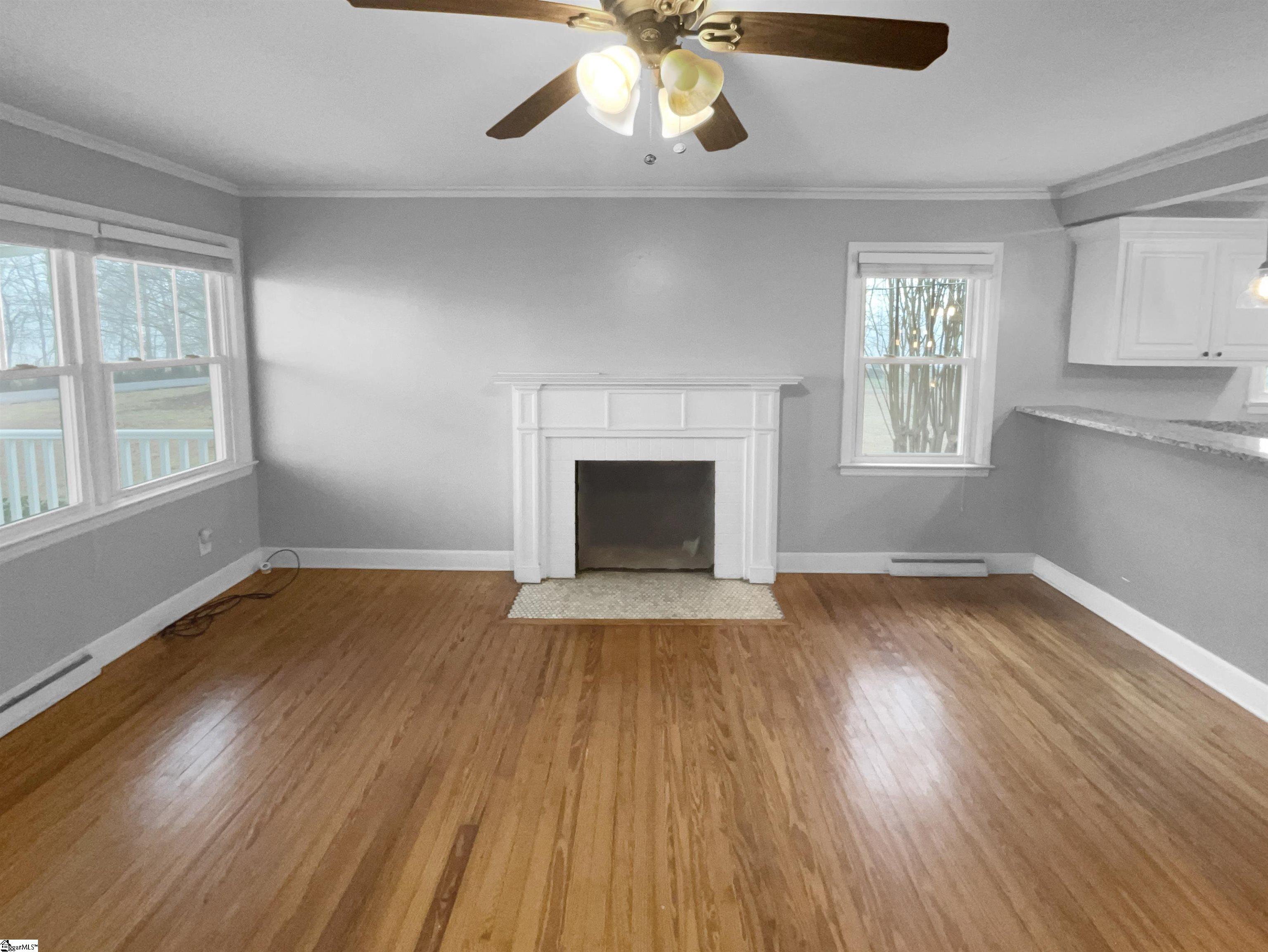 220 Joe Leonard Road Greer, SC 29651 - Photo 3 of 22 Gallery Image 3
