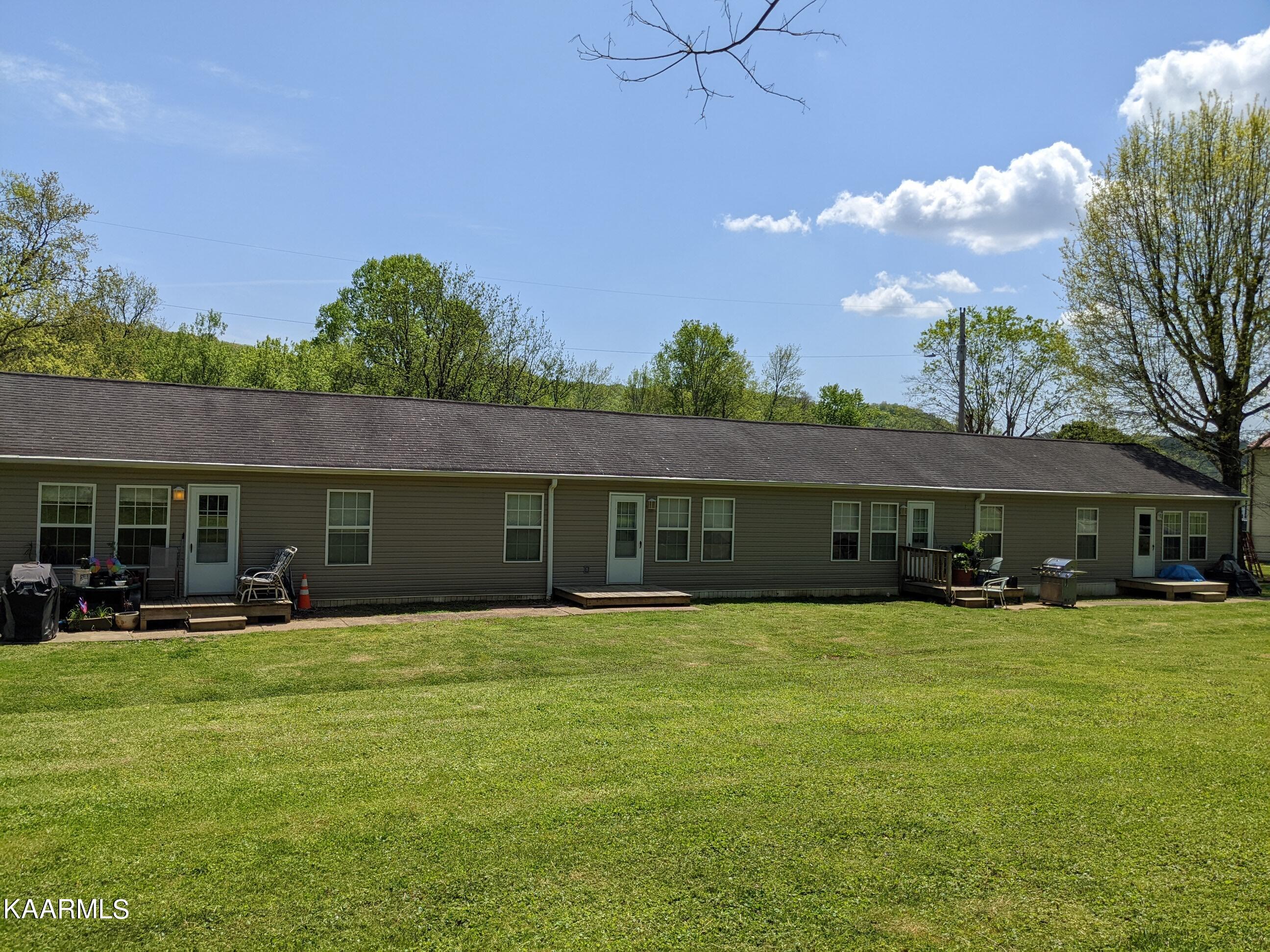 170 Latimer Road, Unit 170176 Oak Ridge, TN 37830 - Photo 18 of 18 170 back 2