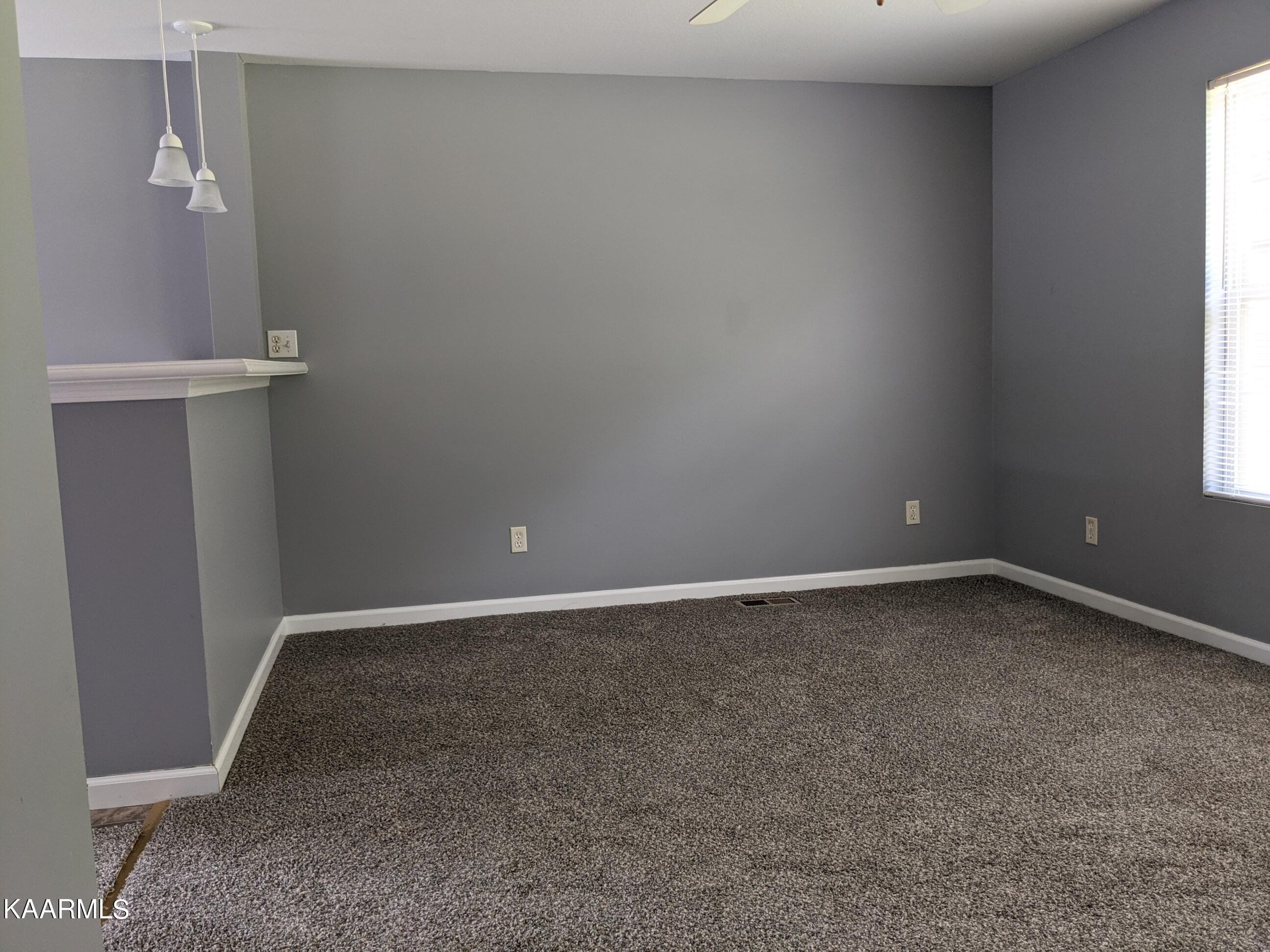 170 Latimer Road, Unit 170176 Oak Ridge, TN 37830 - Photo 10 of 18 PXL_20210828_180436069