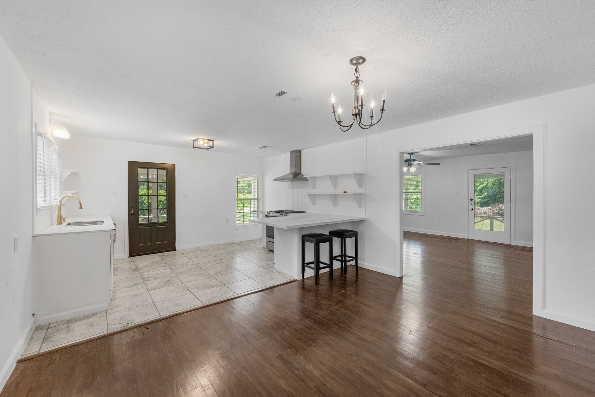 215 Bar Park Loop Coldspring, TX 77331 - Photo 10 of 34
