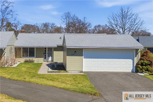 $419,000 | 21 Celtis Plaza, Unit 21B, Monroe Township, NJ 08831
