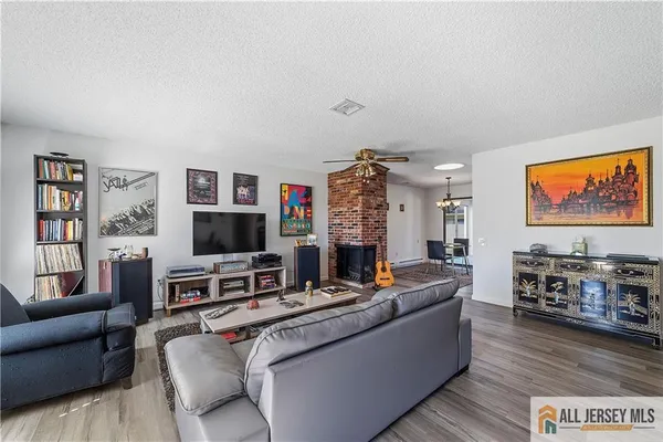 $419,000 | 21 Celtis Plaza, Unit 21B, Monroe Township, NJ 08831