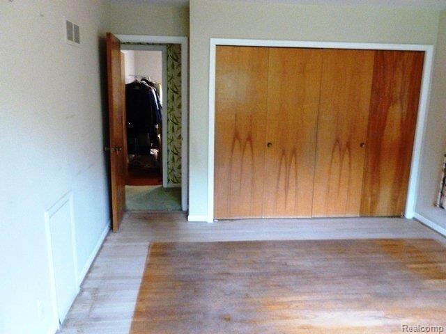 624 Cook Road Grosse Pointe, MI 48236 - Photo 7 of 7 006.JPG