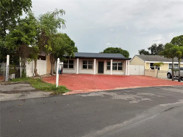 $565,000 | 20819 Northwest 41st Avenue, Miami Gardens, FL 33055