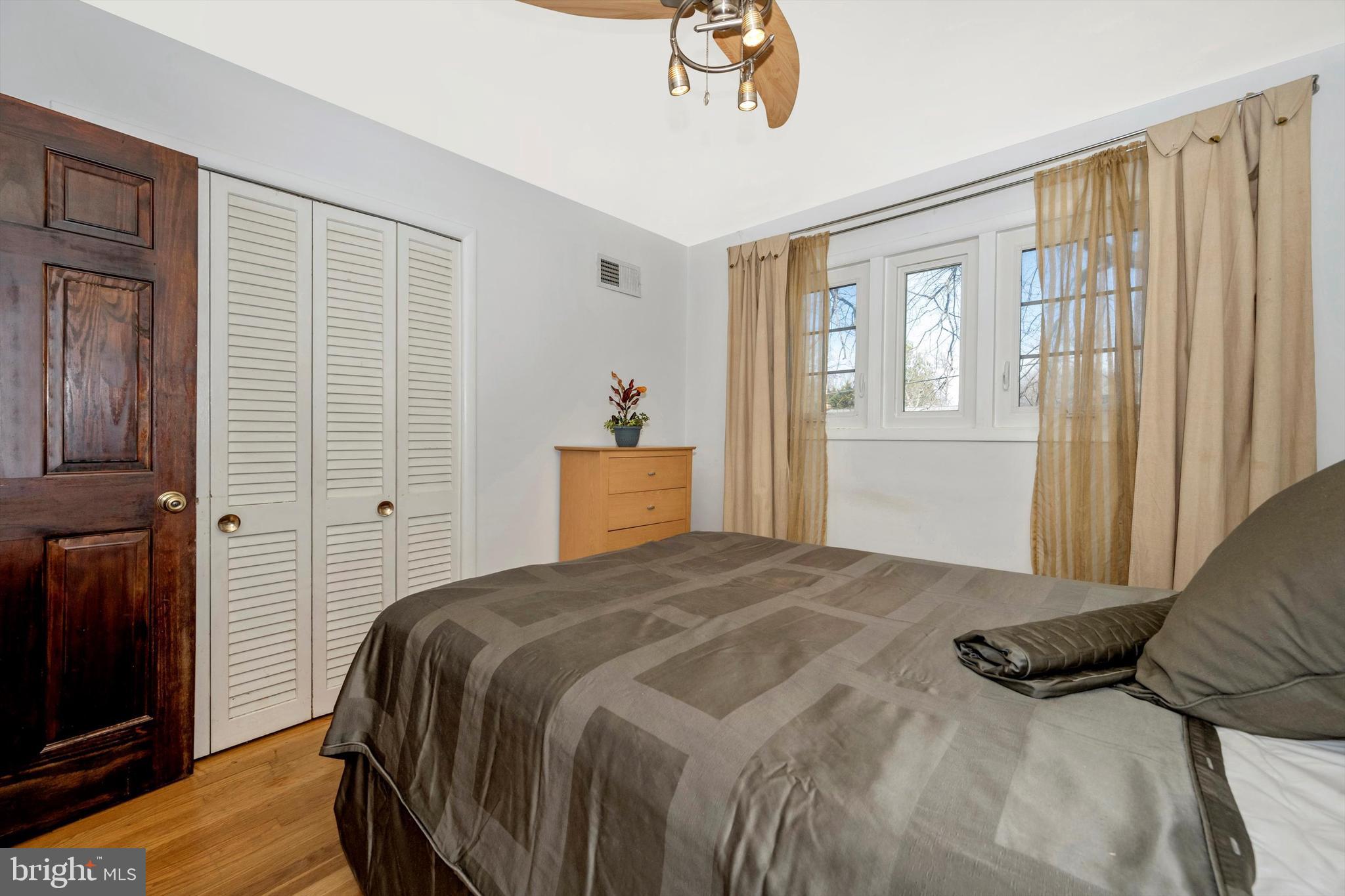 6604 Greyswood Road Bethesda, MD 20817 - Photo 22 of 61 Gallery Image 22