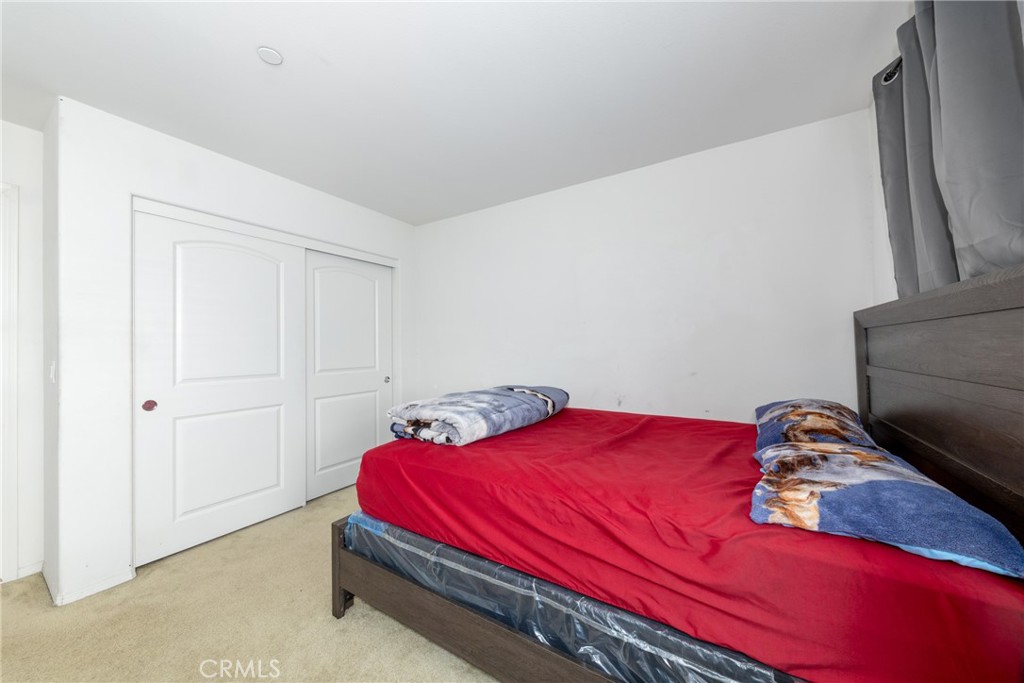 867 South Breden Lane Rialto, CA 92376 - Photo 20 of 28