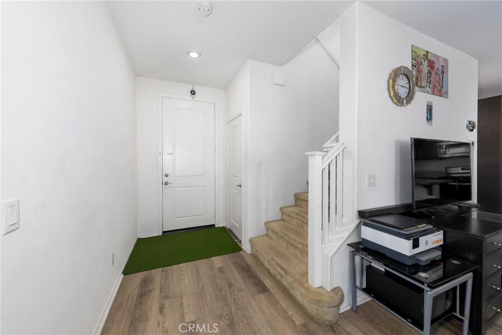 867 South Breden Lane Rialto, CA 92376 - Photo 6 of 28