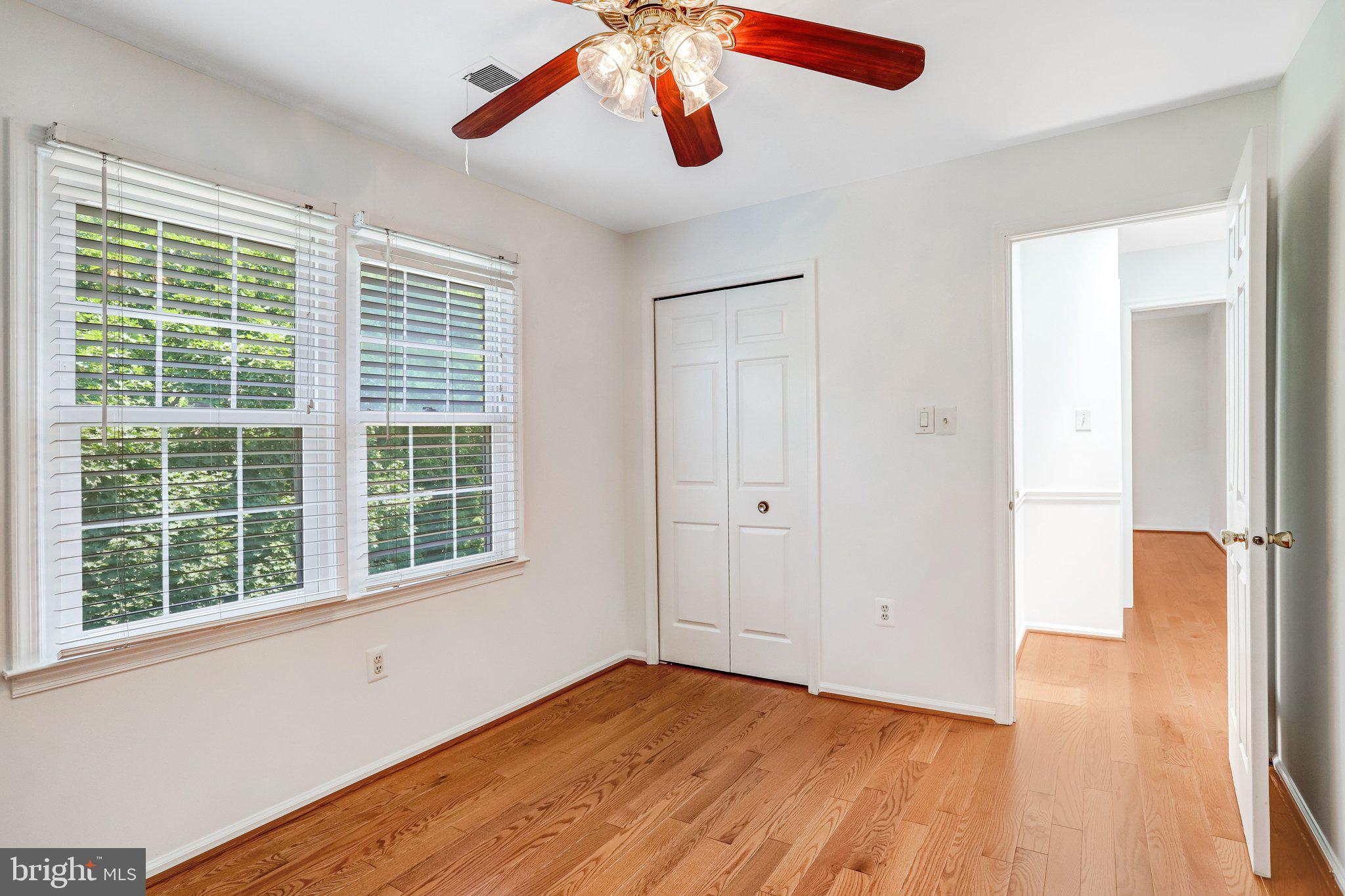 124 Environs Road Sterling, VA 20165 - Photo 32 of 62