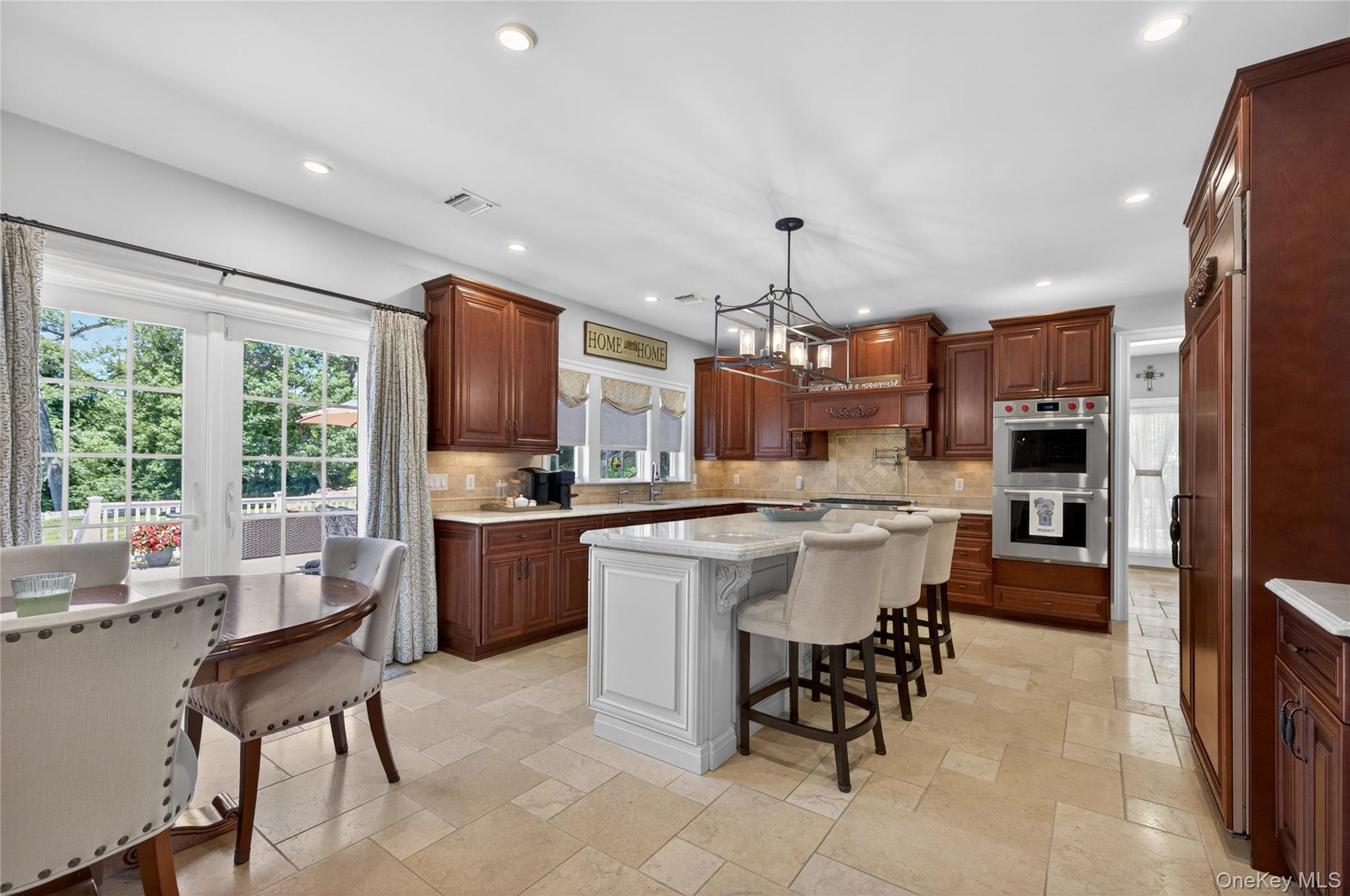 261 Harbor Road Cold Spring Harbor, NY 11724 - Photo 12 of 43