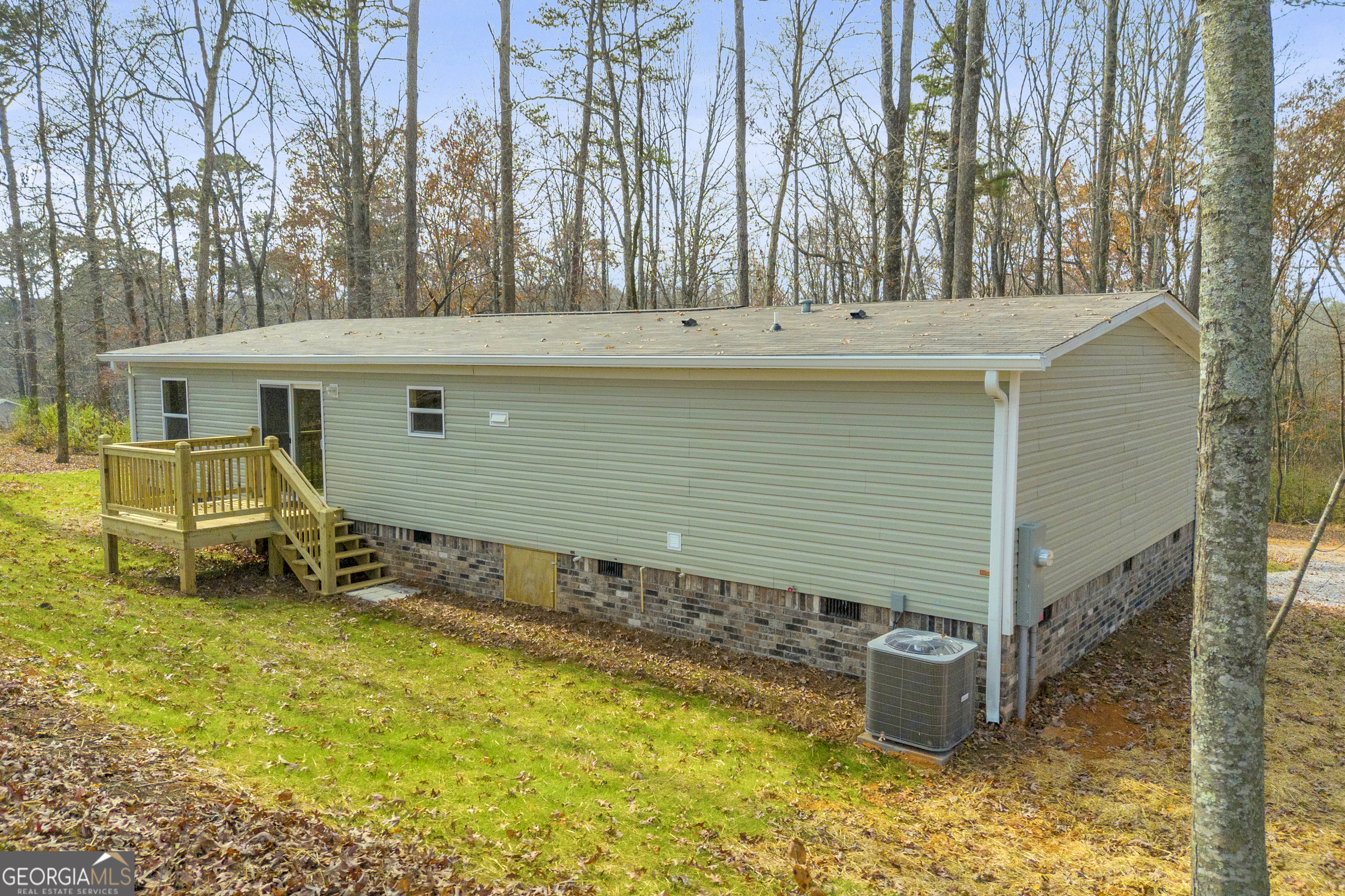 274 Montego Bay Trail Clarkesville, GA 30523 - Photo 9 of 55