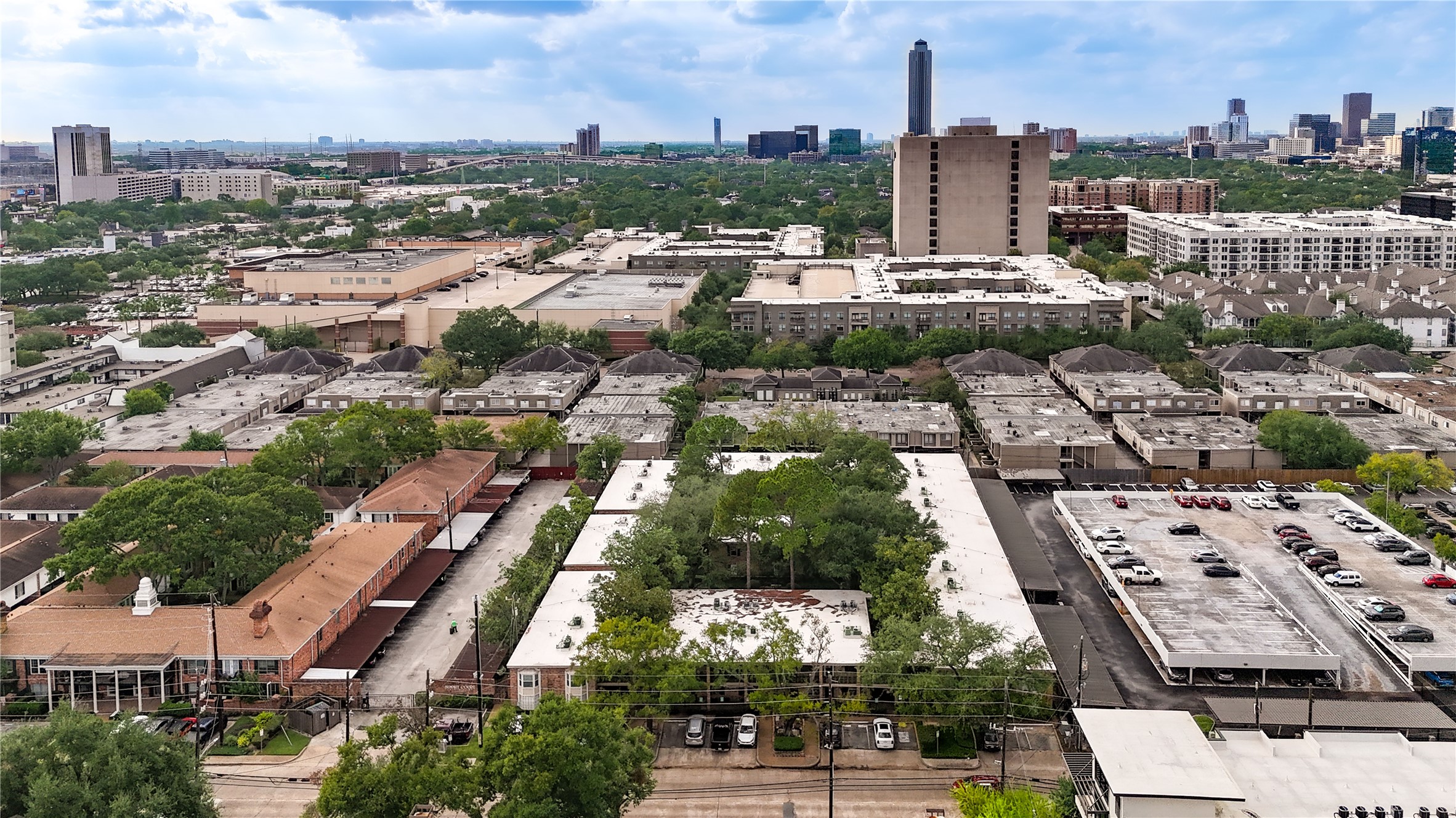 3224 Timmons Lane, Unit 155 Houston, TX 77027 - Photo 46 of 50 a view of city
