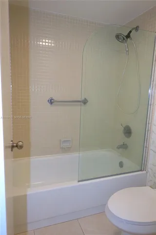 $3,750 | 20515 East Country Club Drive, Unit 1147, Aventura, FL 33180