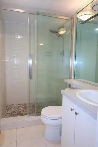 $3,750 | 20515 East Country Club Drive, Unit 1147, Aventura, FL 33180