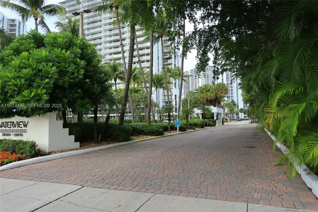 $3,750 | 20515 East Country Club Drive, Unit 1147, Aventura, FL 33180