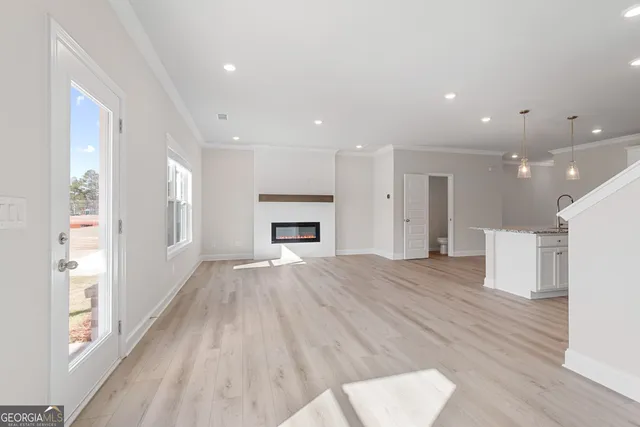 $389,715 | 61 Avian Way, Unit 12B, Auburn, GA 30011