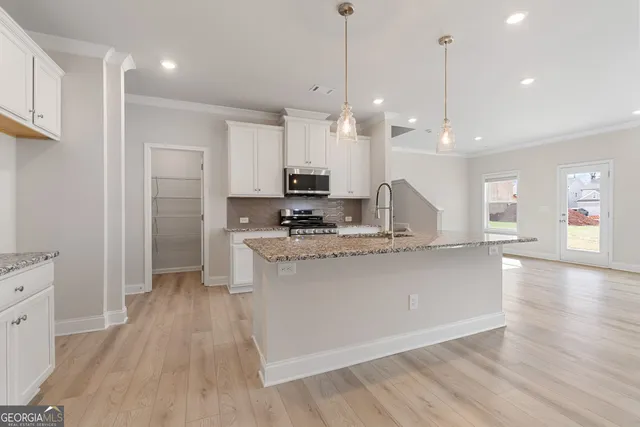 $389,715 | 61 Avian Way, Unit 12B, Auburn, GA 30011