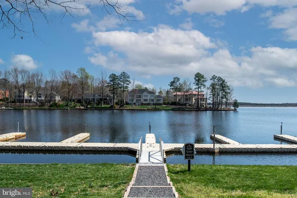 $899,000 | 11620 Pine Hollow Lane, Spotsylvania, VA 22551