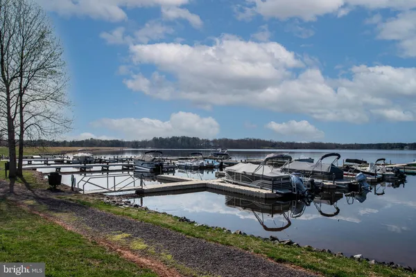 $899,000 | 11620 Pine Hollow Lane, Spotsylvania, VA 22551