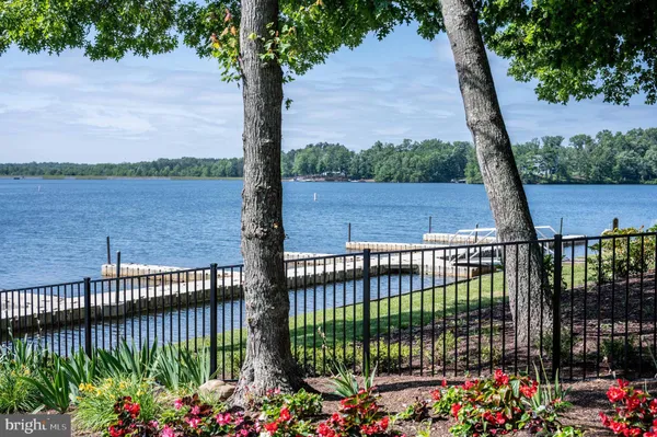 $899,000 | 11620 Pine Hollow Lane, Spotsylvania, VA 22551