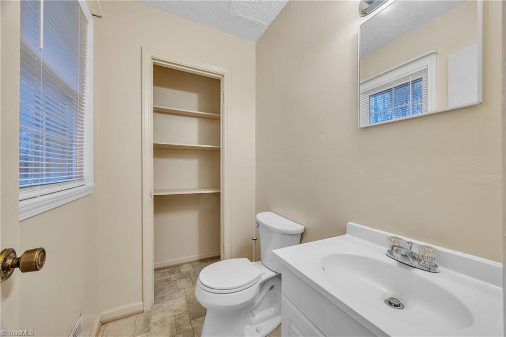 226 Carlton Road Boomer, NC 28606 - Photo 27 of 29