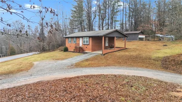 $199,000 | 226 Carlton Road, Boomer, NC 28606