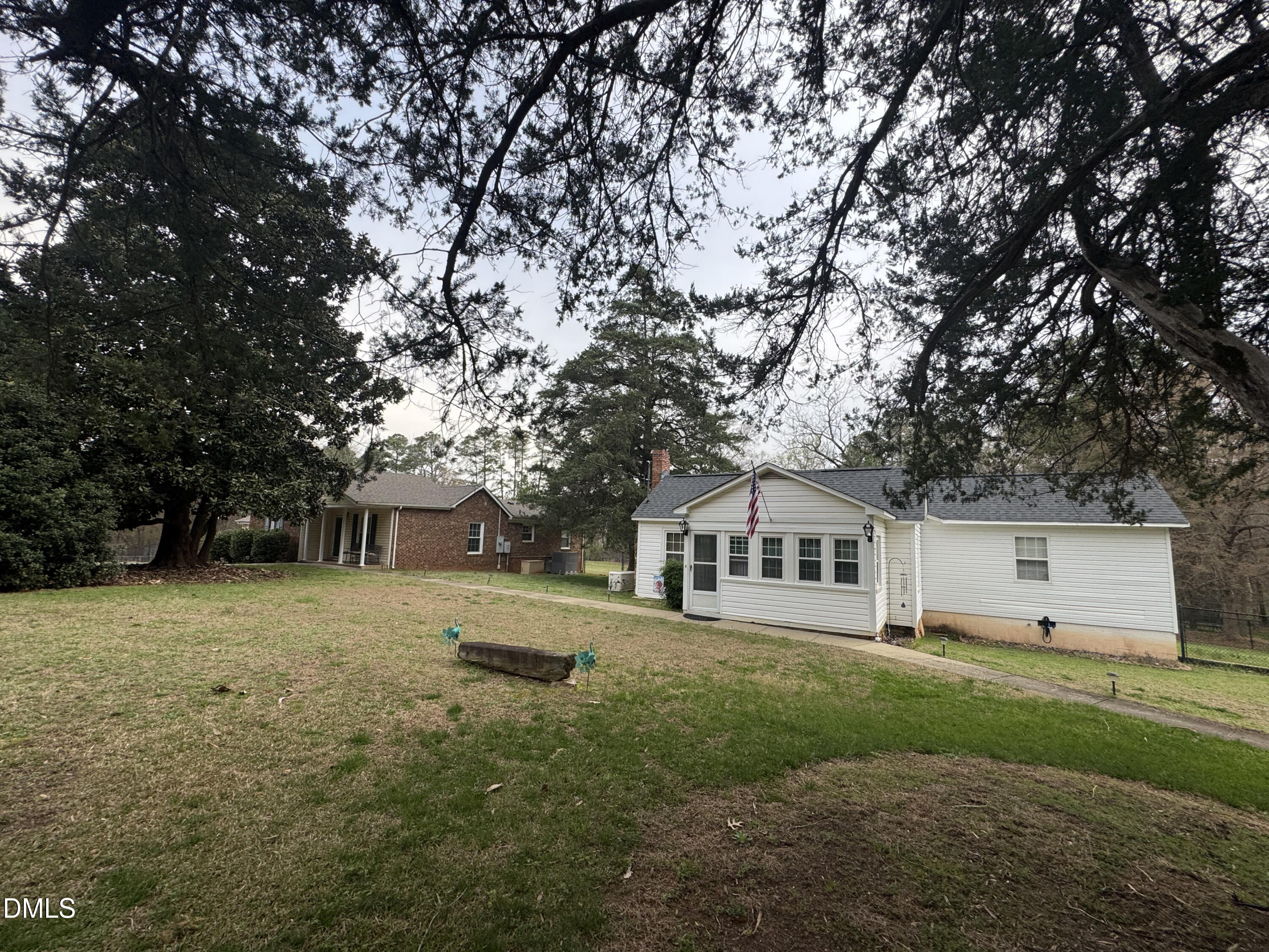 13908 Possum Track Road Raleigh, NC 27614 - Photo 2 of 5 IMG_3494