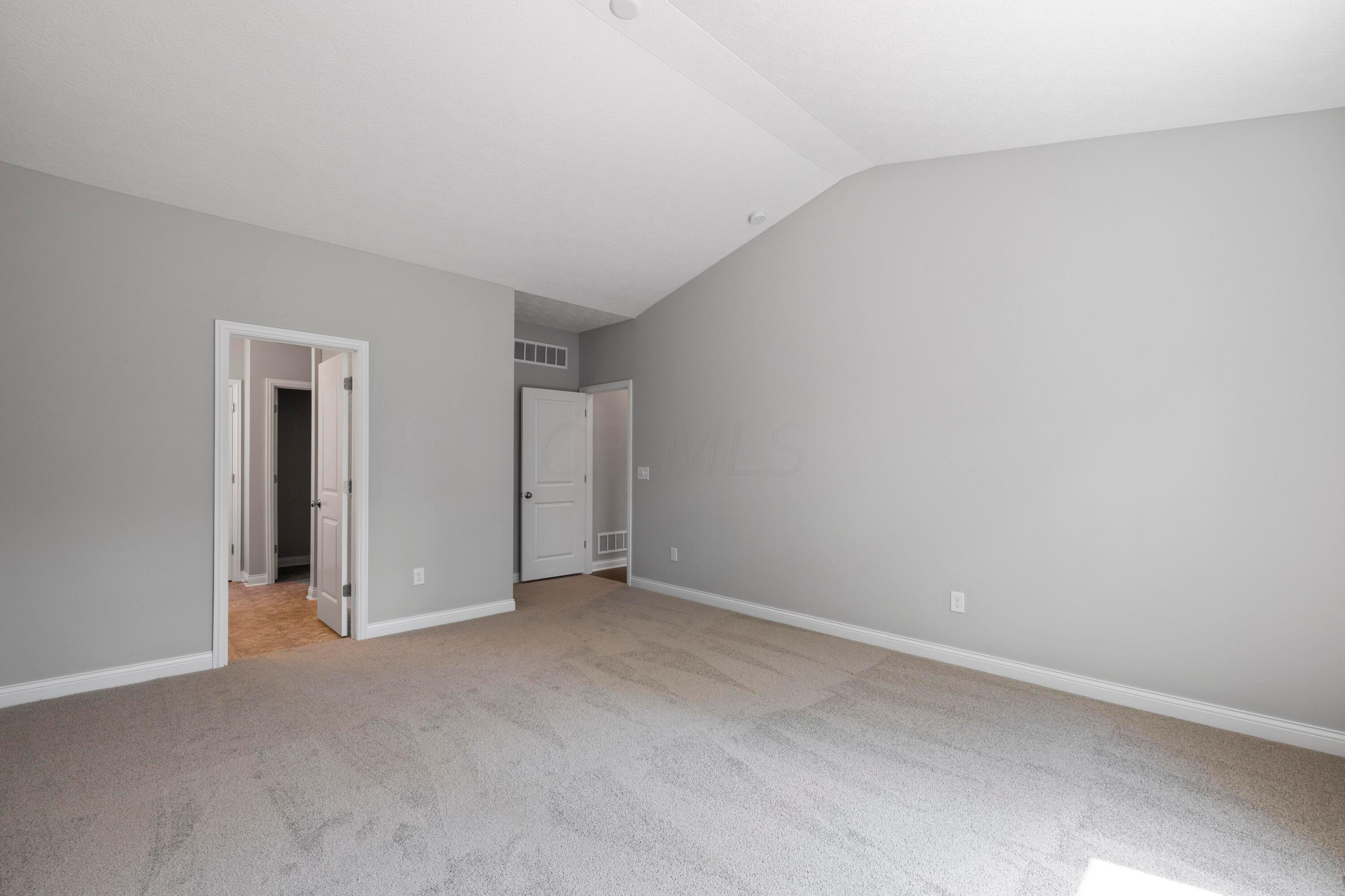 401 Colonial Club Road Commercial Point, OH 43116 - Photo 15 of 20 Bedroom