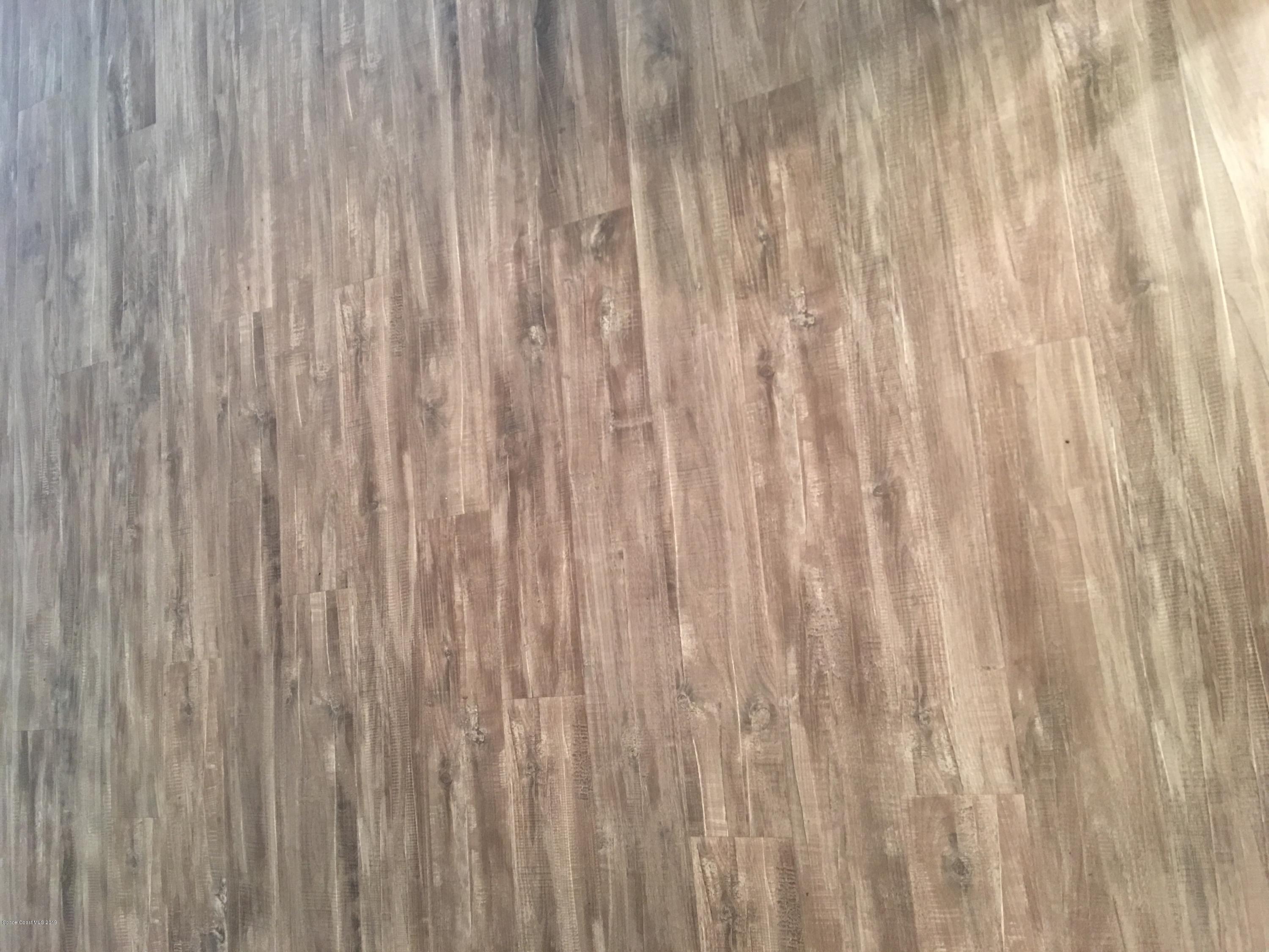 170 Santa Rosa Avenue Southwest Palm Bay, FL 32908 - Photo 32 of 32 Nice flooring