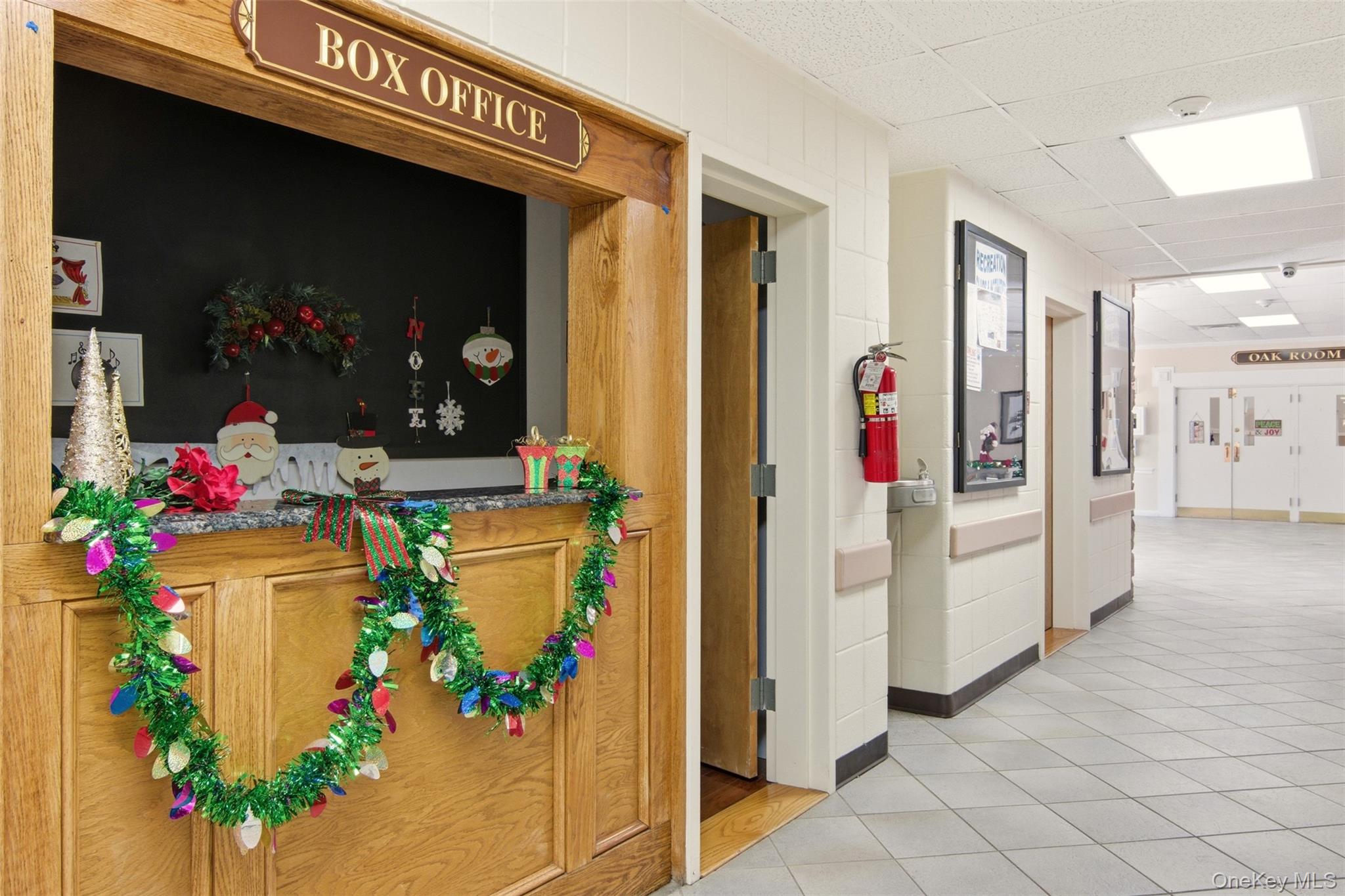 360 Woodbridge Drive, Unit A Ridge, NY 11961 - Photo 27 of 34 a view of living room