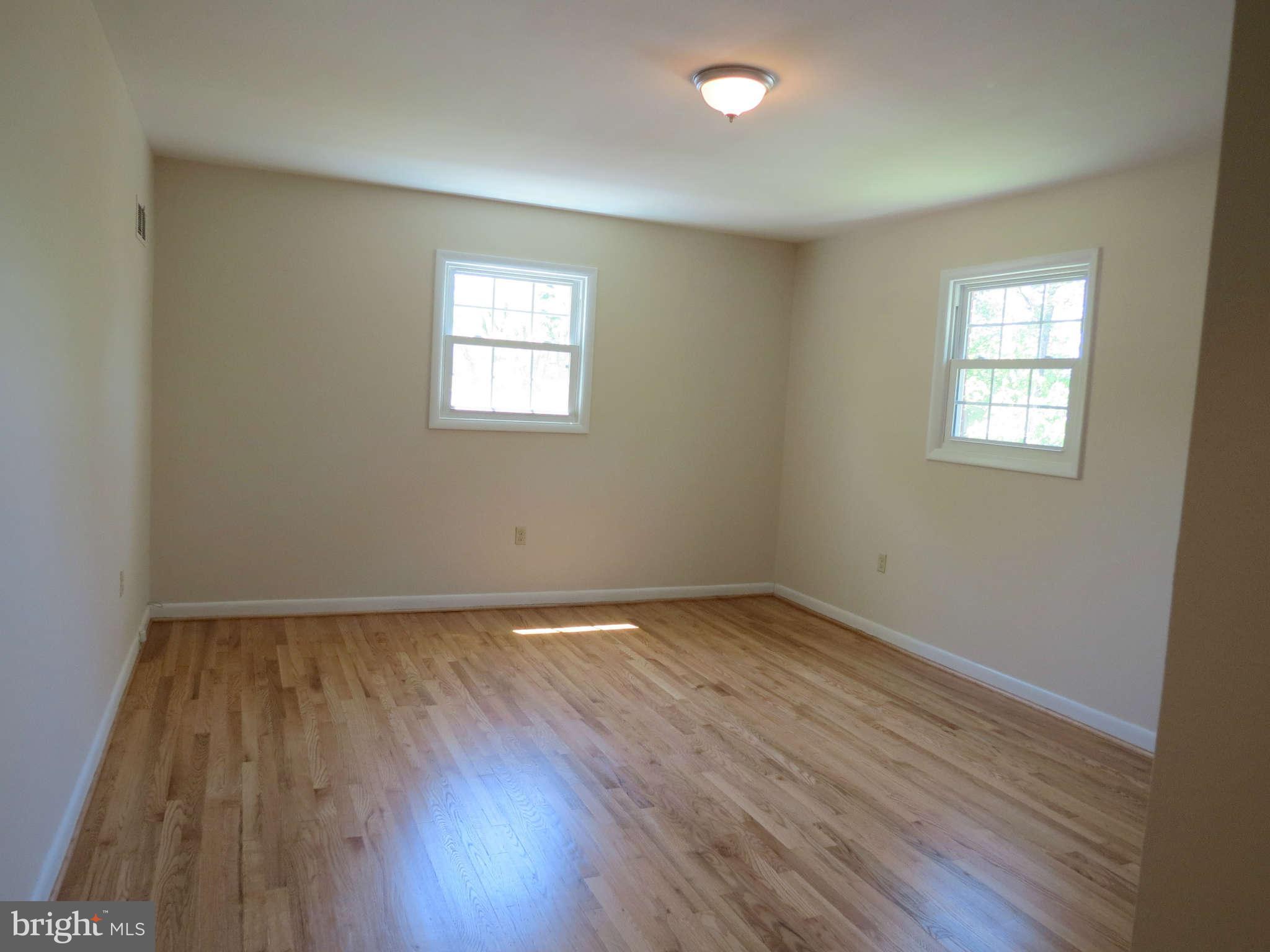 6505 Winnepeg Road Bethesda, MD 20817 - Photo 23 of 30 Bedroom
