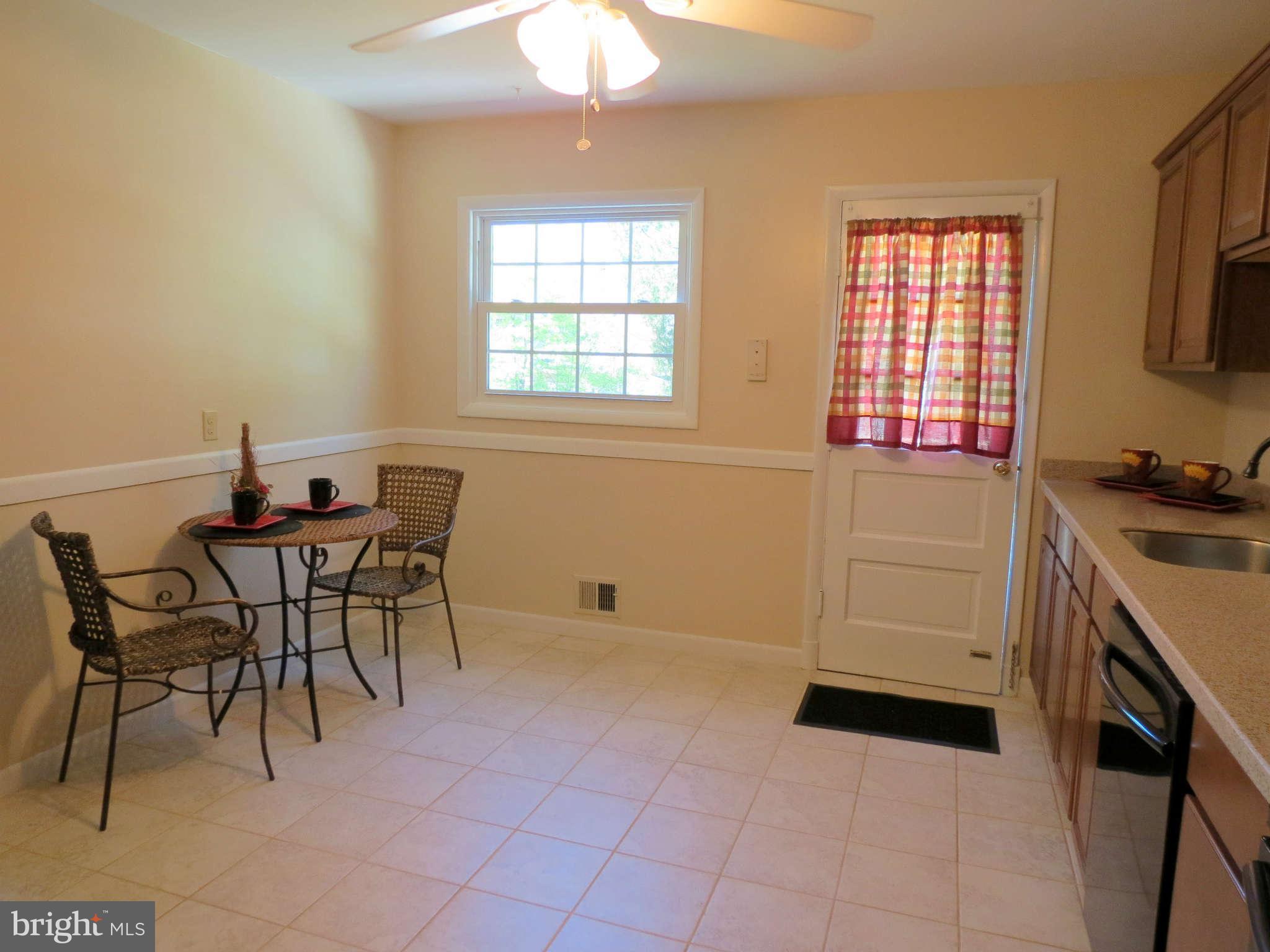 6505 Winnepeg Road Bethesda, MD 20817 - Photo 9 of 30 Kitchen