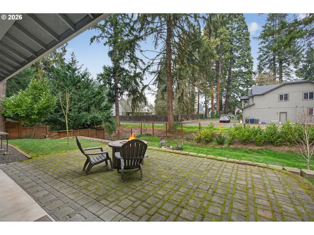 $535,000 | 349 Irving Road, Eugene, OR 97404