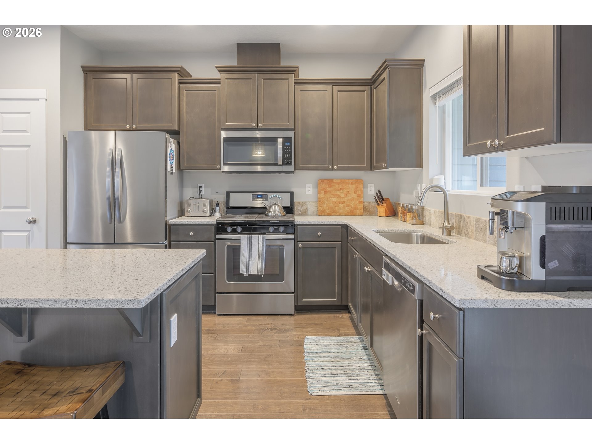 349 Irving Road Eugene, OR 97404 - Photo 8 of 32