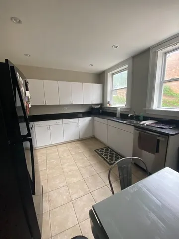 $1,100,000 | 314-316 West Main Street, St. Charles, IL 60174