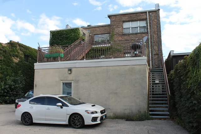 $1,100,000 | 314-316 West Main Street, St. Charles, IL 60174