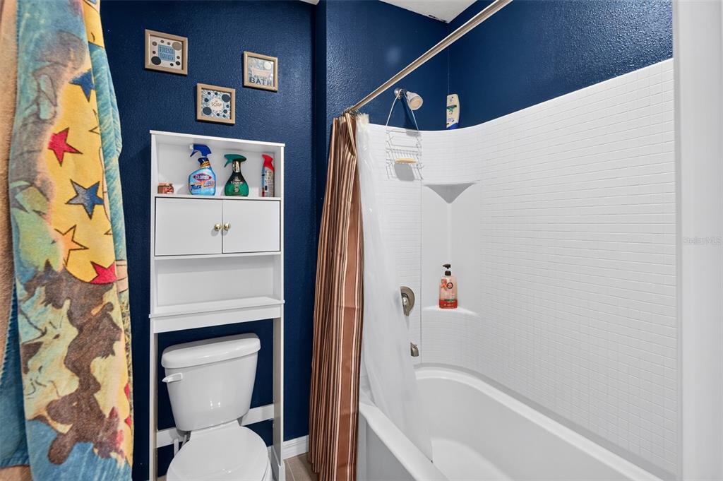 7043 Silverado Ranch Boulevard Zephyrhills, FL 33541 - Photo 35 of 38