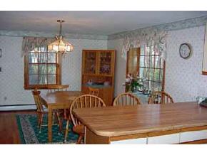 18 Kent Street Windham, NH 03087 - Photo 2 of 5 Gallery Image 2