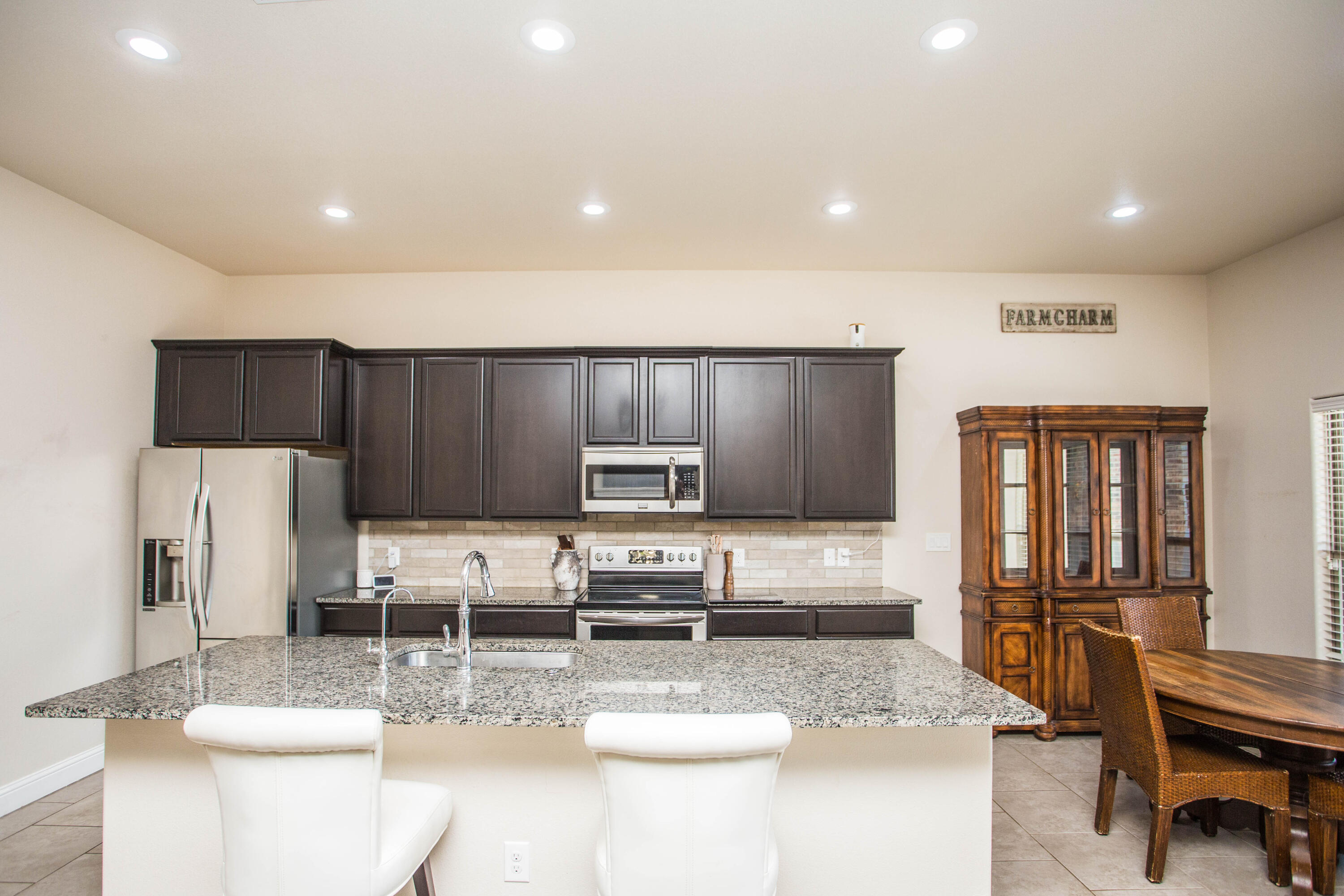 7103 94th Street Lubbock, TX 79424 - Photo 8 of 29 c