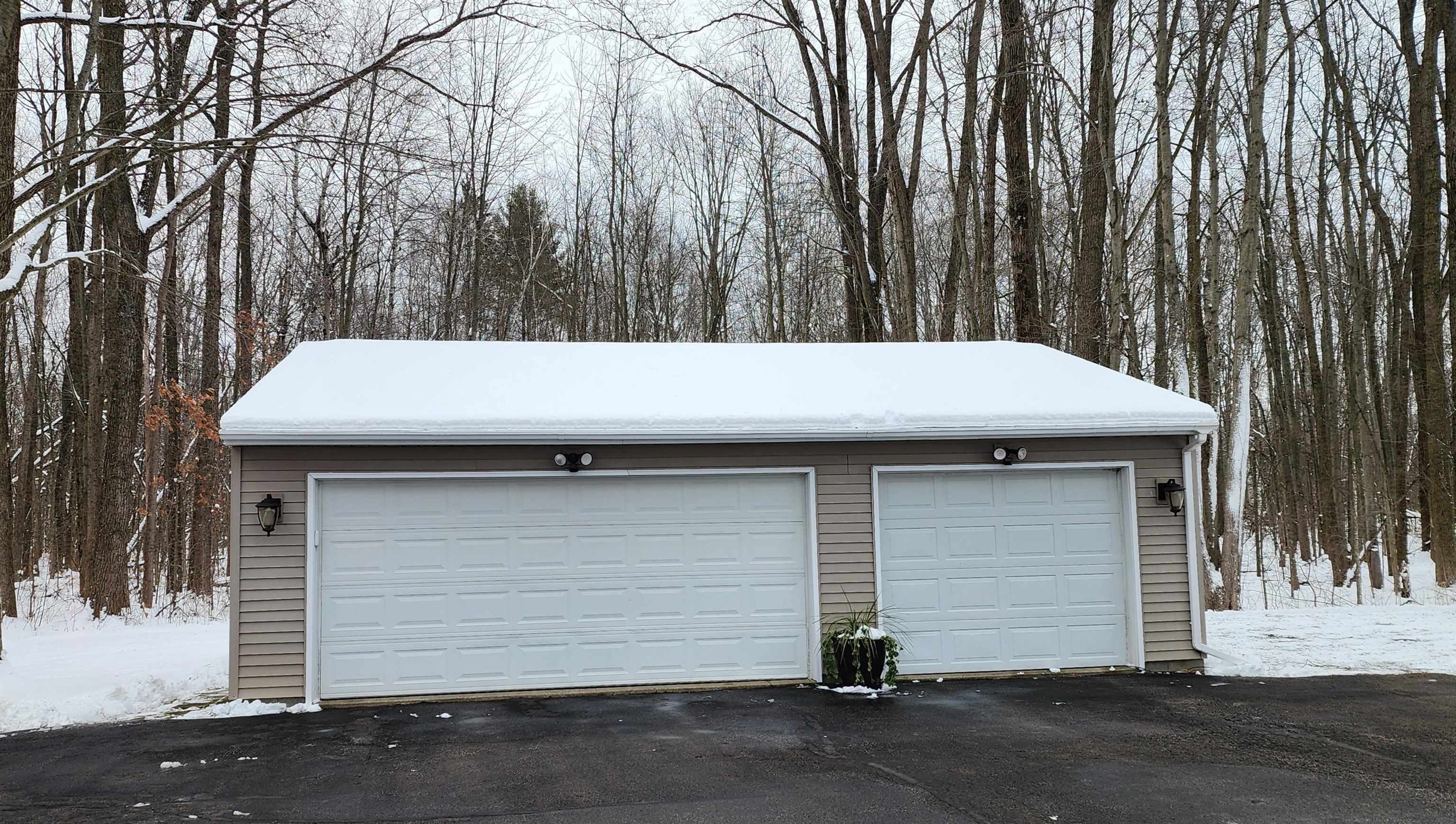 3400 North Sturgeon Road Midland, MI 48642 - Photo 11 of 65