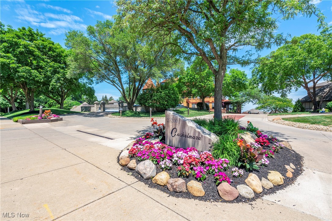 23200 Lake Road, Unit 51 Bay Village, OH 44140 - Photo 5 of 48